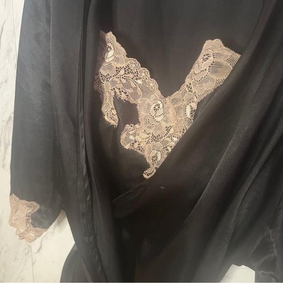 2/$100 Jones New York Black Lace Night Dress Lingerie Robe Set SZ M - Picture 3 of 6